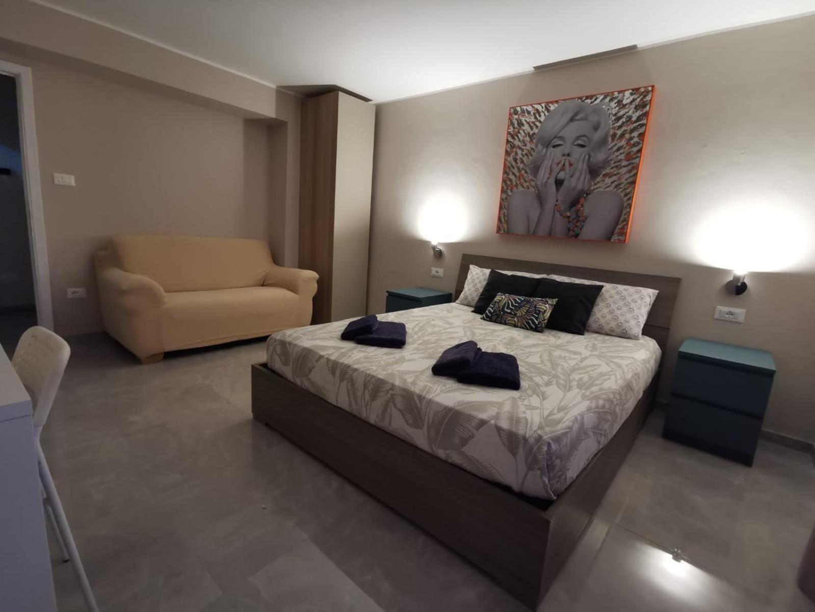 La Dimora Degli Artisti Bed & Breakfast Pescara Cameră foto